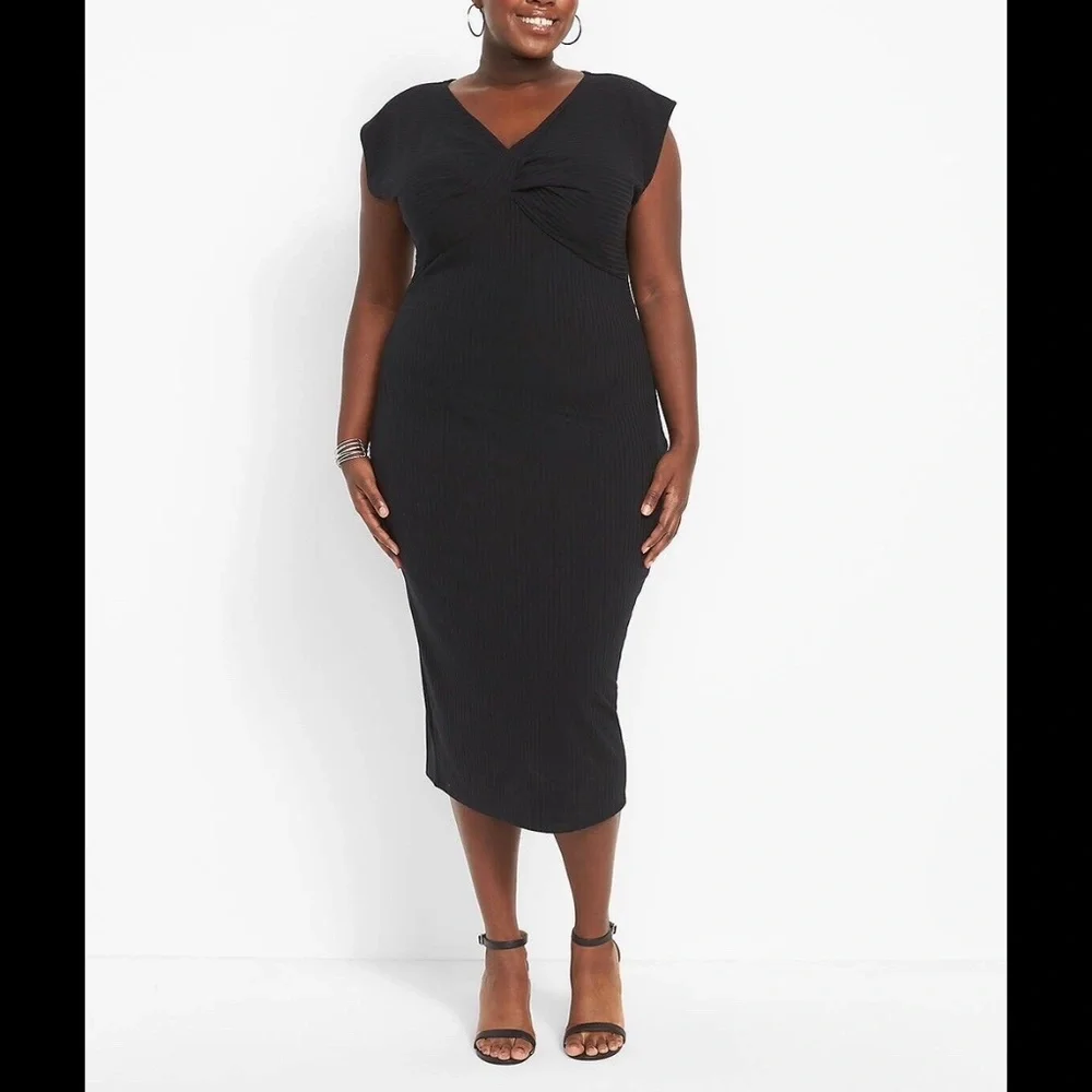 NWOT Lane Bryant Cap Sleeve Twist Neck Bodycon Ribbed Dress Black Size 26/28